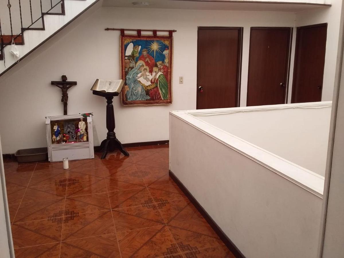 Habitacion Con Bano Privado Cerca Al Aeropuerto Bogotá Exteriör bild